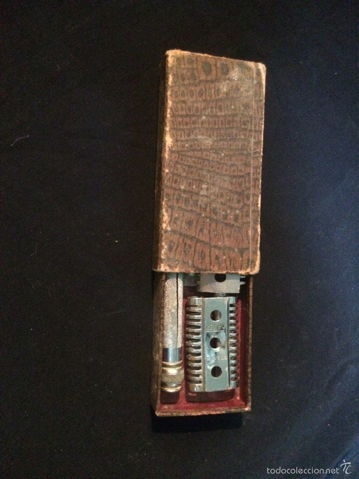 Antig&uuml;edades: Caja m&aacute;quina afeitar antigua - Foto 4