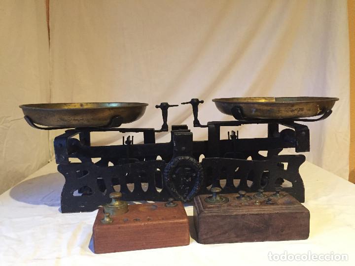 Antig&uuml;edades: B&Aacute;SCULA ANTIG&Uuml;A 15 KG. - Foto 3
