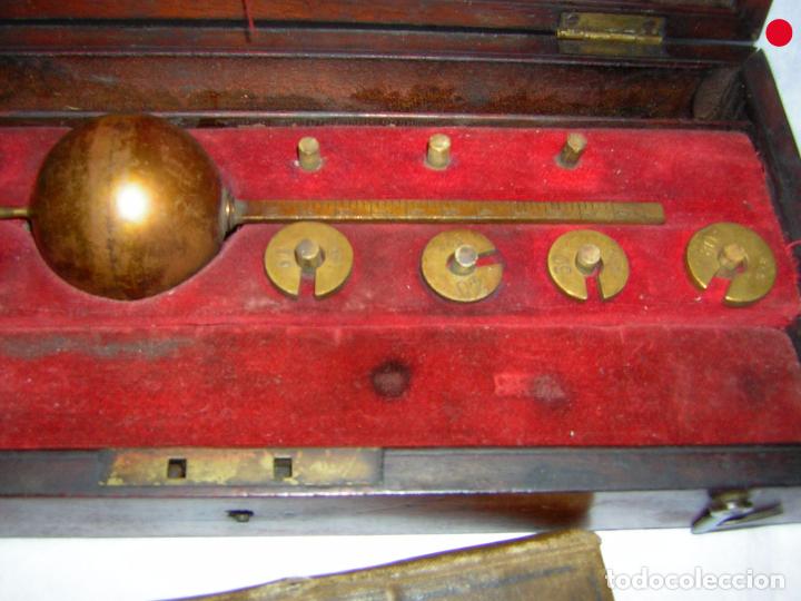Antig&uuml;edades: HIDR&Oacute;METRO DE S&Iacute;KESS Y LIBRO DE TABLAS - Foto 6