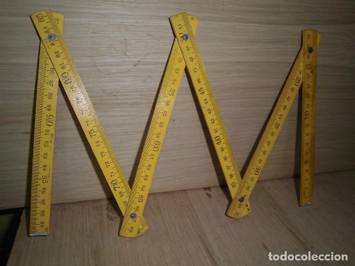 Antig&uuml;edades: antiguo metro de carpintero de madera - Foto 1