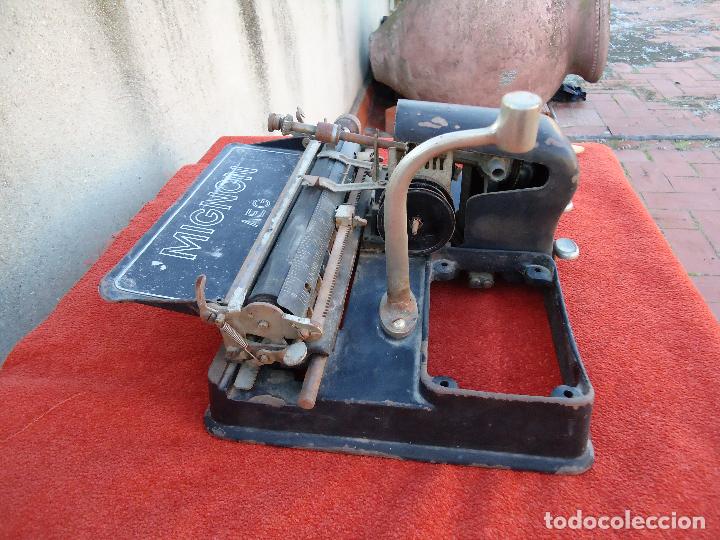 Antig&uuml;edades: MAQUINA DE ESCRIBIR AEG MIGNON - Foto 4