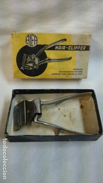 Antig&uuml;edades: M&Aacute;QUINA PARA CORTAR EL PELO ALFA - Foto 2