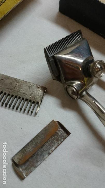 Antig&uuml;edades: M&Aacute;QUINA PARA CORTAR EL PELO ALFA - Foto 4
