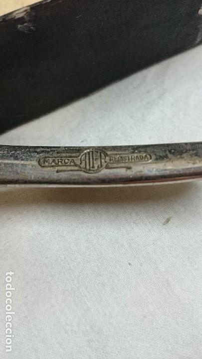 Antig&uuml;edades: M&Aacute;QUINA PARA CORTAR EL PELO ALFA - Foto 5