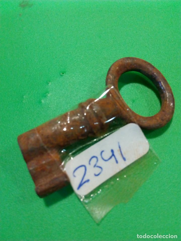 Antig&uuml;edades: PEQUE&Ntilde;A LLAVE DE HIERRO - Foto 2