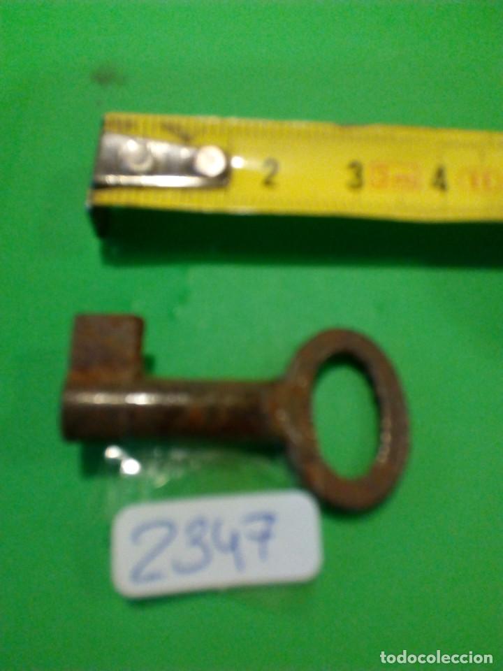 Antig&uuml;edades: PEQUE&Ntilde;A LLAVE DE HIERRO - Foto 1