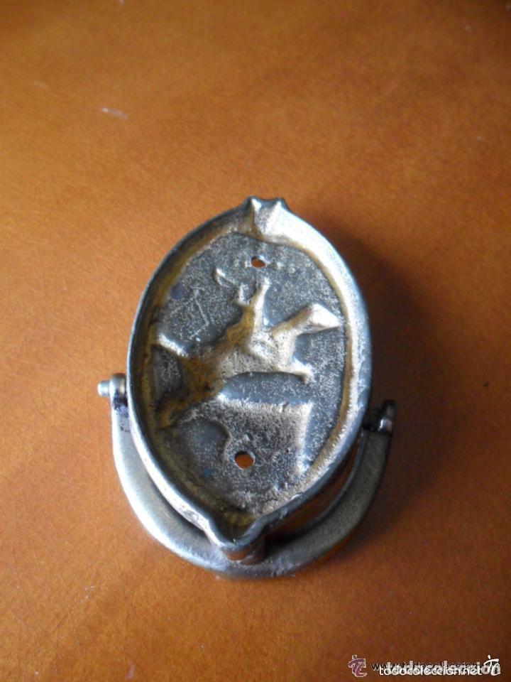 Antig&uuml;edades: ALDABA LLAMADOR EN BRONCE CON JINETE A CABALLO - Foto 5