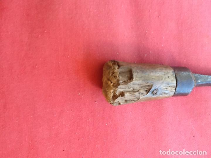 Antig&uuml;edades: FORMON O ESCOPLO. MANGO DE MADERA. . ENVIO INCLUIDO.. - Foto 3