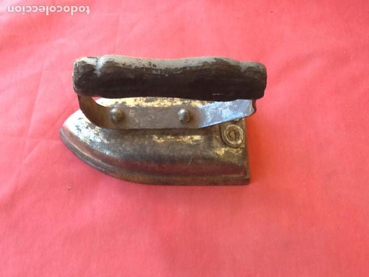 Antig&uuml;edades: PLANCHA ELECTRICA. .. ENVIO INCLUIDO.. - Foto 1