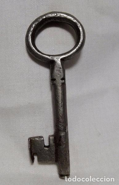 Antig&uuml;edades: ANTIGUA LLAVE MUY RARA, 95 CM - Foto 1