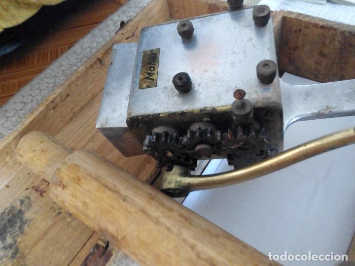 Antig&uuml;edades: APARATO TRITURADOR MAHER - Foto 2