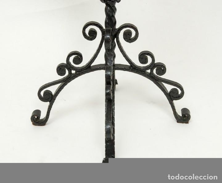 Antig&uuml;edades: CANDELABRO DE FORJA A&Ntilde;O 1949 - Foto 6