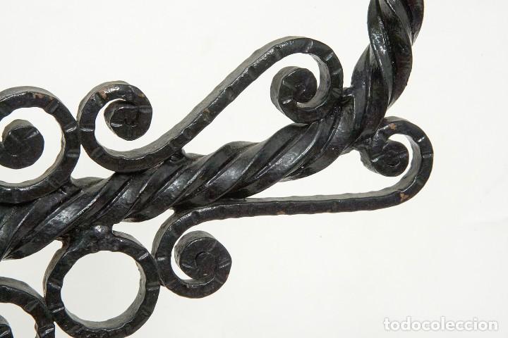 Antig&uuml;edades: CANDELABRO DE FORJA A&Ntilde;O 1949 - Foto 8