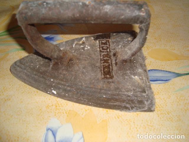 Antig&uuml;edades: PLANCHA MUY ANTIGUA - Foto 3