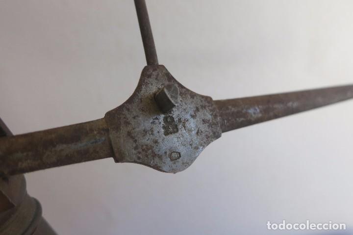 Antig&uuml;edades: Balanza de precision completa - Foto 6