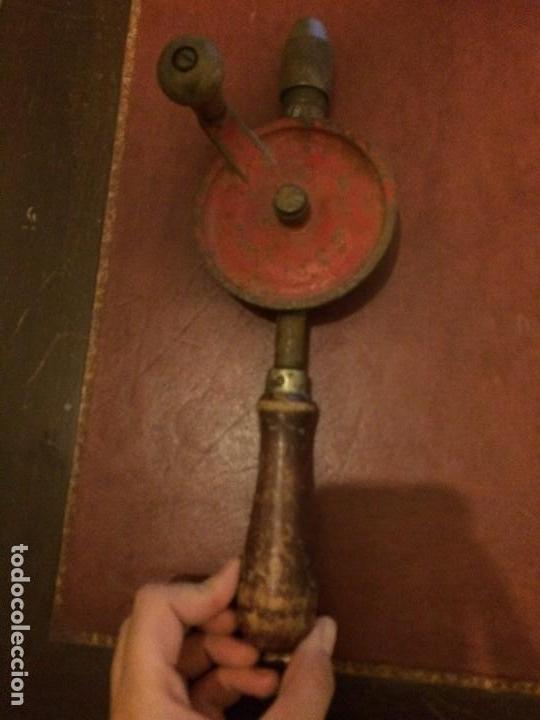Antig&uuml;edades: ANTIGUO TALADRO MANUAL (leer condiciones de venta). - Foto 1