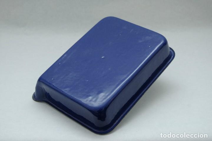 Antig&uuml;edades: cubeta esmaltada medico - Foto 1