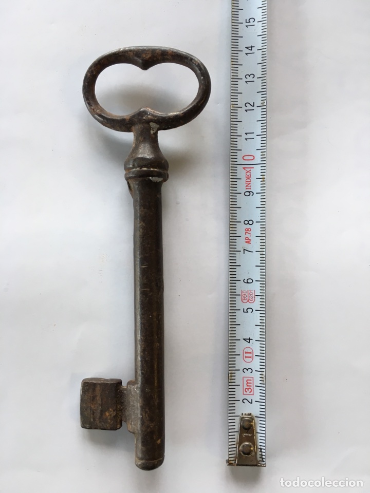 Antig&uuml;edades: Llave de forja.- Siglo XIX - Foto 1