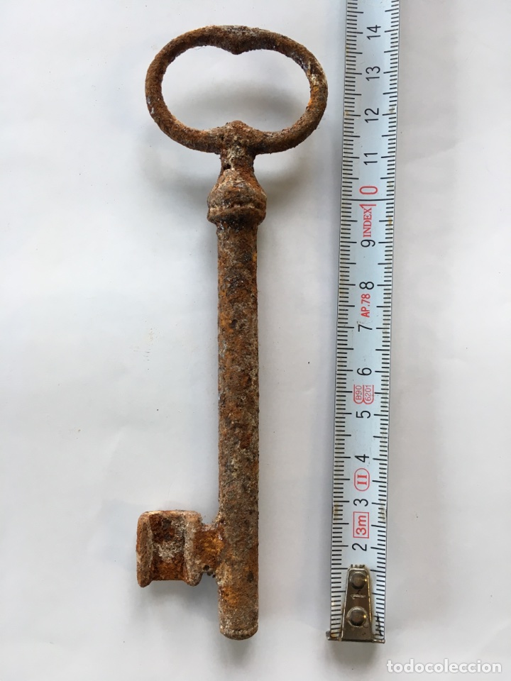 Antig&uuml;edades: Llave de forja.- Siglo XIX - Foto 1