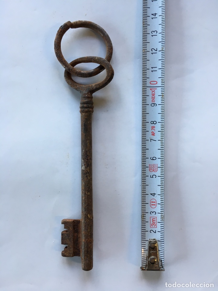 Antig&uuml;edades: Llave de forja.- Siglo XIX - Foto 1