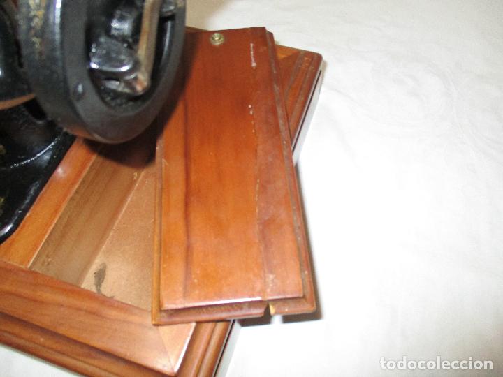 Antig&uuml;edades: MAQUINA DE COSER SINGER, ESCOCIA 1925 - Foto 8