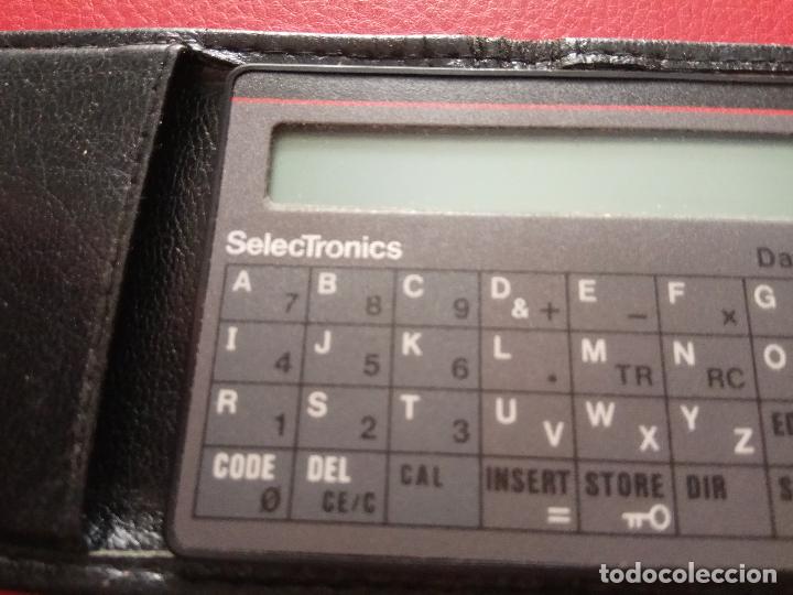 Antig&uuml;edades: CALCULADORA SELECTRONICS DATA STOR 8000C CON FUNDA TIPO CARTERRA - Foto 3