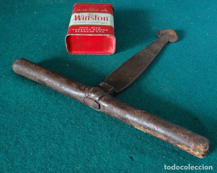 Antig&uuml;edades: ANTIGUO PASADOR PESTILLO DE FORJA * - Foto 4