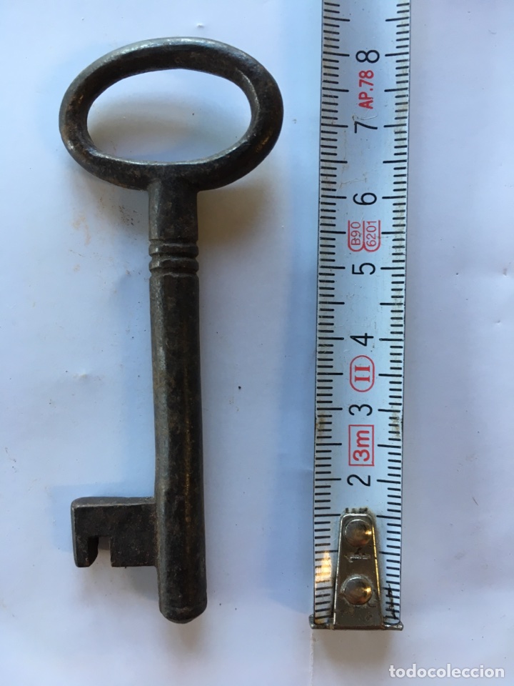 Antig&uuml;edades: Llave de forja.- (h.1920) - Foto 1