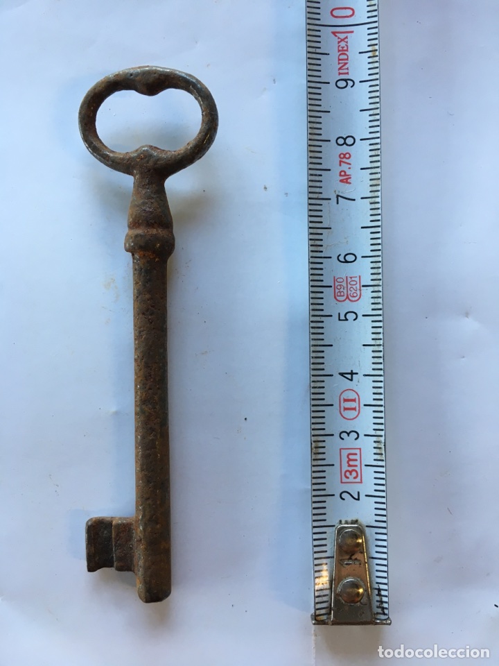 Antig&uuml;edades: Llave de forja.- (h.1920) - Foto 1