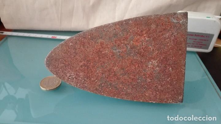 Antig&uuml;edades: ANTIGUA PLANCHA DE HIERRO N&deg; 5 - Foto 3