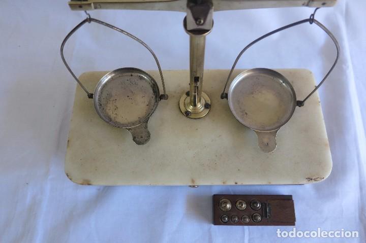 Antig&uuml;edades: antigua balanza de precision - Foto 5
