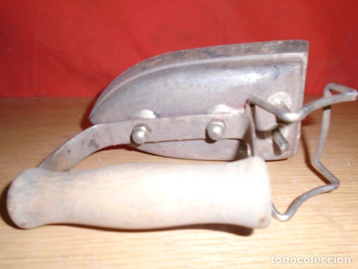Antig&uuml;edades: PLANCHA ELECTRICA - Foto 3