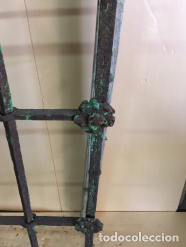 Antig&uuml;edades: REJA DE HIERRO ANTIGUA DE FORJA - Foto 3