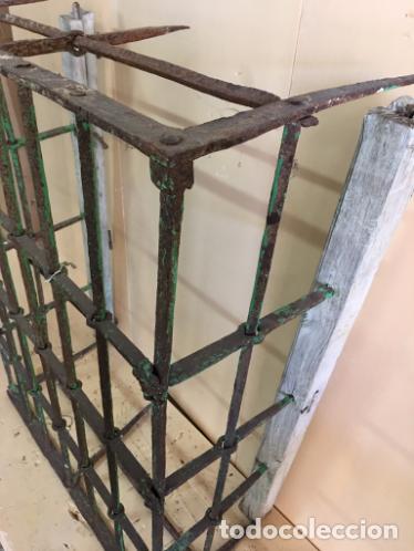 Antig&uuml;edades: REJA DE HIERRO ANTIGUA DE FORJA - Foto 4