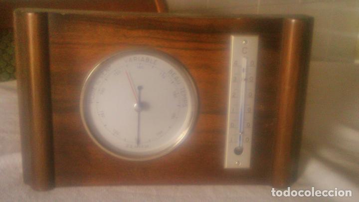 Antig&uuml;edades: Bar&oacute;metro, term&oacute;metro de pared marca zenit n&ordm; 20766 - Foto 1