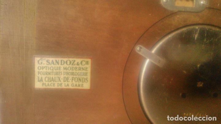 Antig&uuml;edades: Bar&oacute;metro, term&oacute;metro de pared marca zenit n&ordm; 20766 - Foto 7
