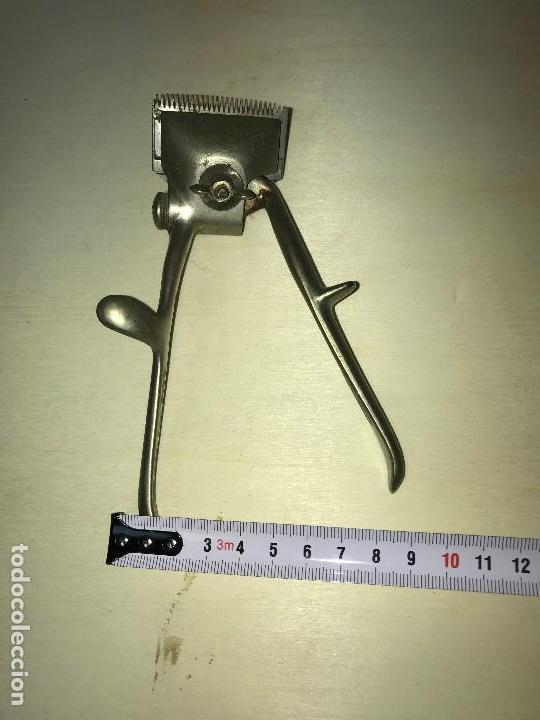 Antig&uuml;edades: MAQUINILLA DE CORTAR PELO EN BUEN ESTADO - Foto 3