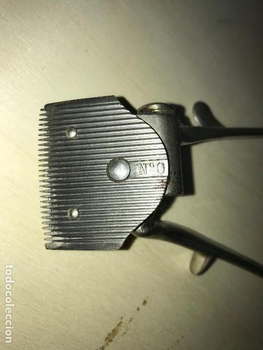 Antig&uuml;edades: MAQUINILLA DE CORTAR PELO EN BUEN ESTADO - Foto 5