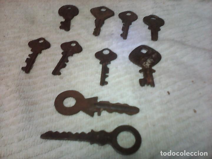 Antig&uuml;edades: llaves antiguas para coleccion - Foto 1