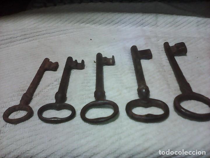 Antig&uuml;edades: llaves antiguas para coleccion - Foto 3