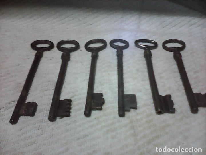 Antig&uuml;edades: llaves antiguas para coleccion - Foto 1