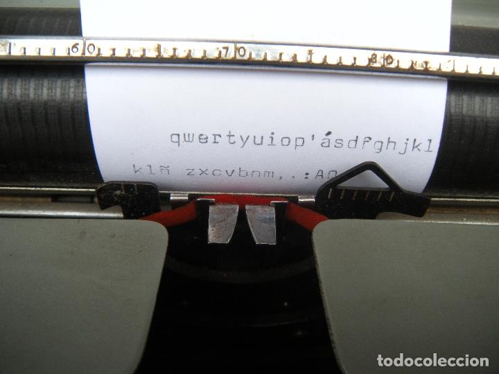 Antig&uuml;edades: M&Aacute;QUINA DE ESCRIBIR OLIVETTI LEXIC&Oacute;N 80 - Foto 4