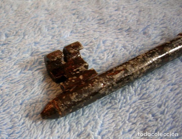Antig&uuml;edades: LLAVE DE FORJA. HIERRO - Foto 4