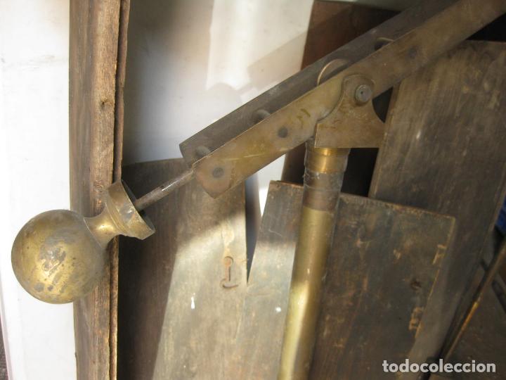 Antig&uuml;edades: ANTIGUO MUEBLE DE TORNO DE DENTISTA PARA RESTAURAR - Foto 2