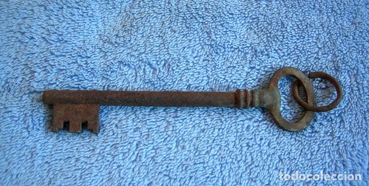 Antig&uuml;edades: LLAVE DE FORJA. HIERRO - Foto 2