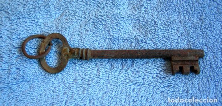 Antig&uuml;edades: LLAVE DE FORJA. HIERRO - Foto 3