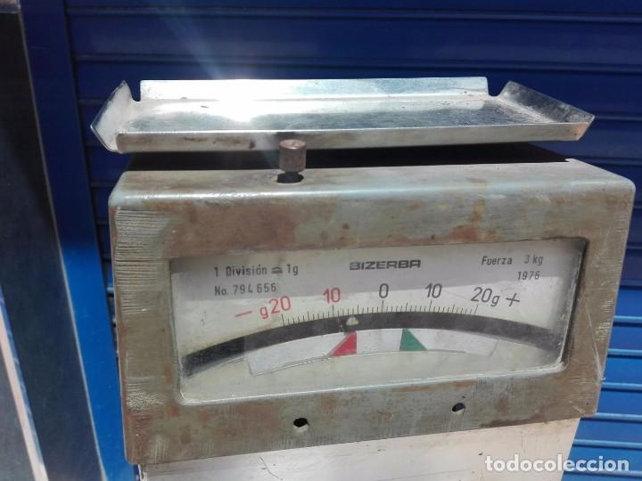Antig&uuml;edades: Bascula Bicerba - Foto 2