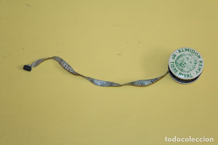 Antig&uuml;edades: LOTE SURTIDO DE COMPLEMENTOS DE COSER ANTIGUOS - Foto 4
