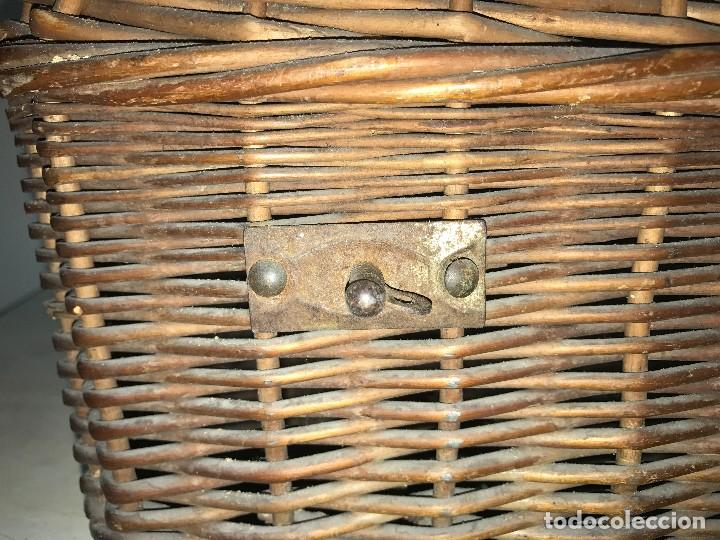Antig&uuml;edades: ANTIGUA CESTA PARA PECES O ELEMENTOS DE CAZA - Foto 9