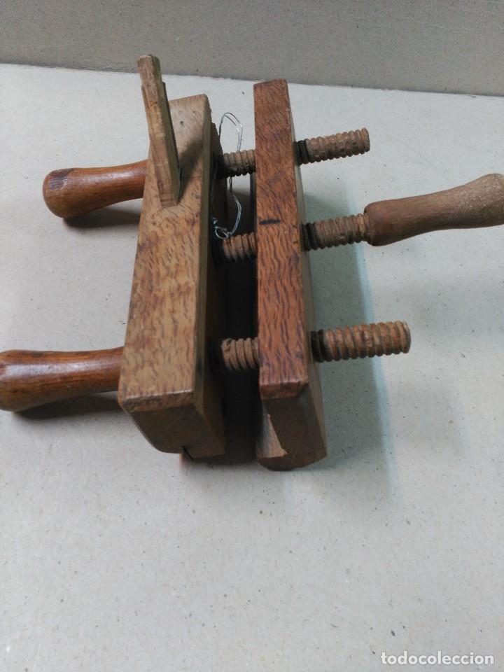 Antig&uuml;edades: HERRAMIENTA DE CARPINTERO PARA REMATAR Y HACER ESQUINAS - Foto 7